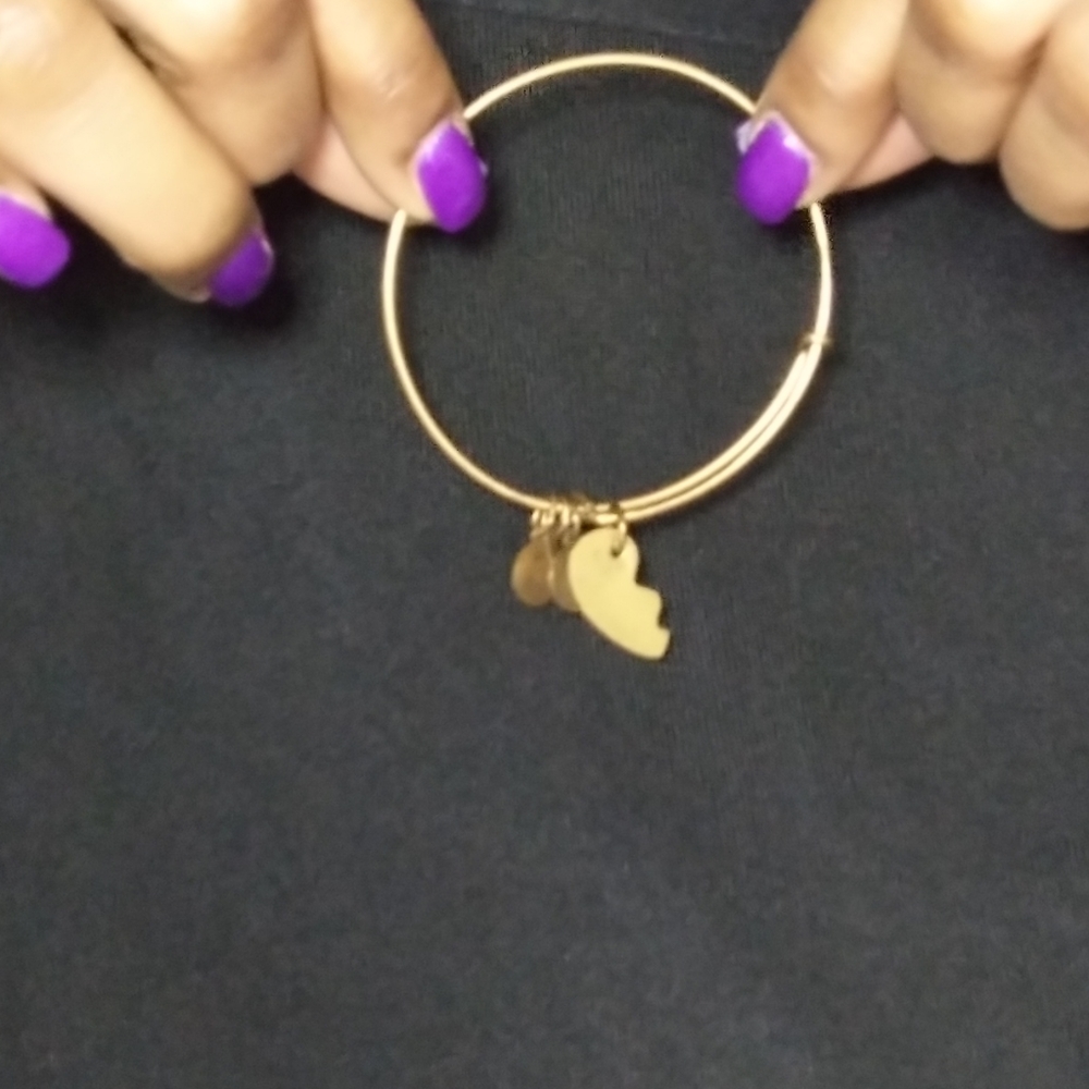 Women's Alex and Ani best friend bracelet - Picture 2 of 8